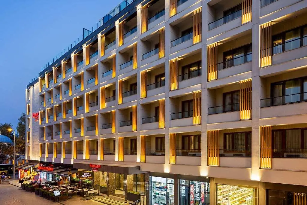 ホテル Ramada Plaza Sultanahmet イスタンブール