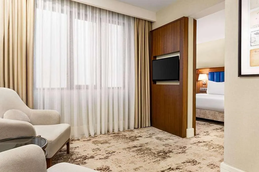 ホテル Ramada Plaza Sultanahmet イスタンブール